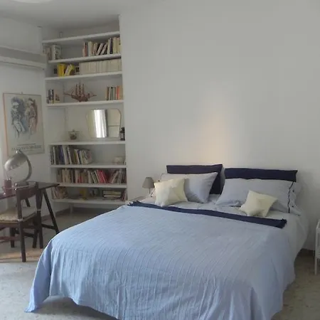 Felice 5 Apartment Rome